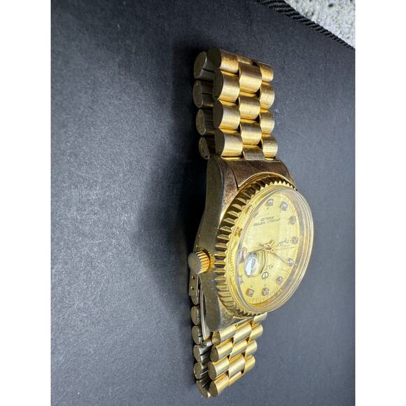 Majestic Gold Tone Dial Crystal Hour Marker Jewelled Date Watch Taiwan Dial - Picture 4 of 7